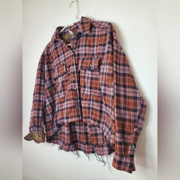 Anthropologie Pilcro Cropped Plaid Flannel Raw Hems Size Small High-Low - Picture 3 of 11